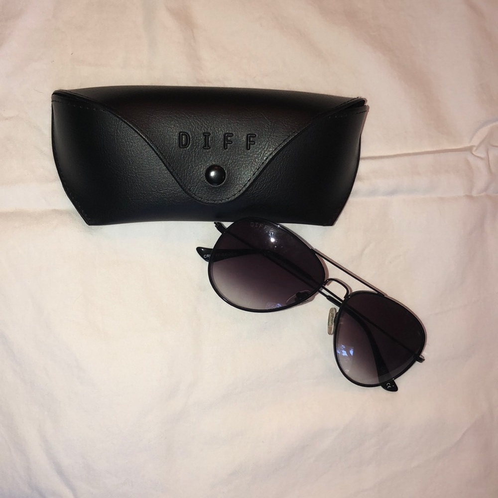 DIFF CRUZ SUNGLASSES